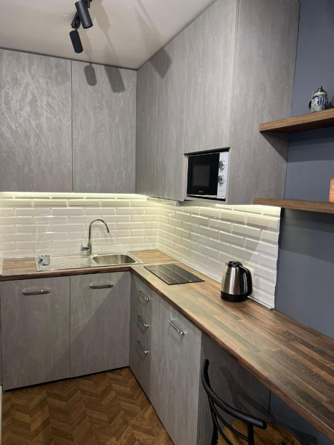 Florent'S Superb Studio, Free Parking & Garden!! Tirana Exterior photo